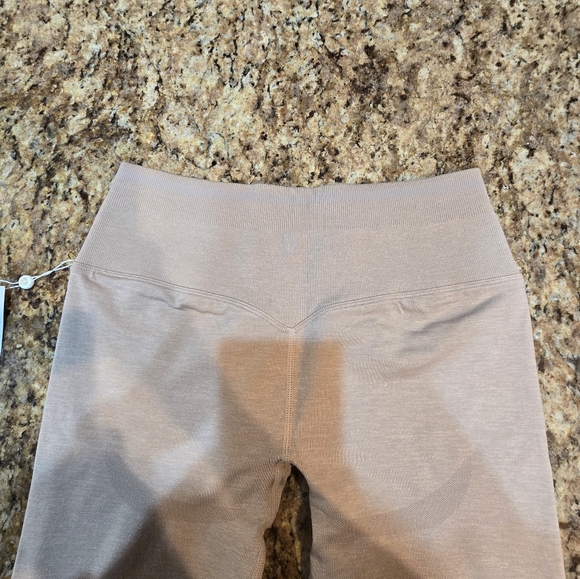 Buffbunny BBL Seamless Legging in Berry Ice Women's Large NWT Activewear Gym - Picture 9 of 10